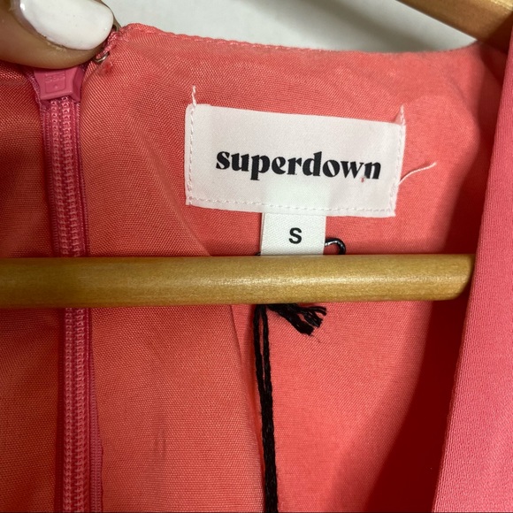 New Superdown deep V neck fit and flare mini dress size small - Picture 2 of 6